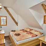 Strnadovsky Mlyn 3*