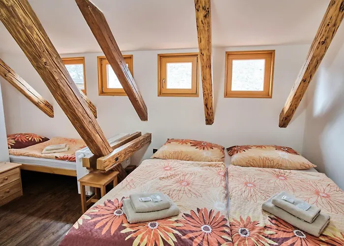 Strnadovsky Mlyn 3* Jesenice (Pribram)