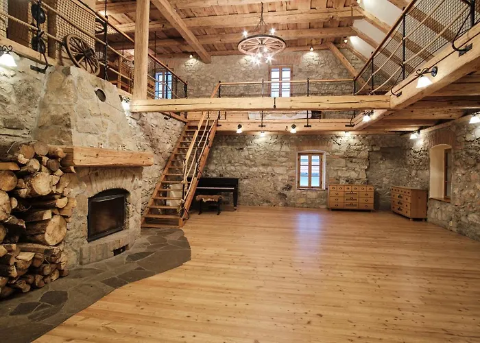 Strnadovsky Mlyn 3* Jesenice (Pribram)