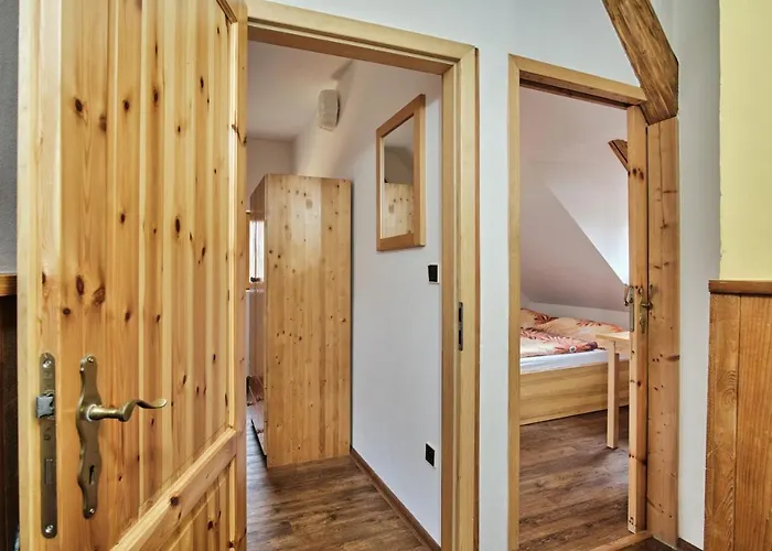 Strnadovsky Mlyn 3* Jesenice (Pribram)